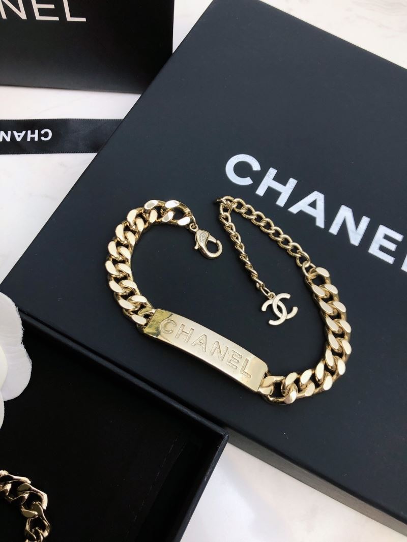 Chanel Necklaces